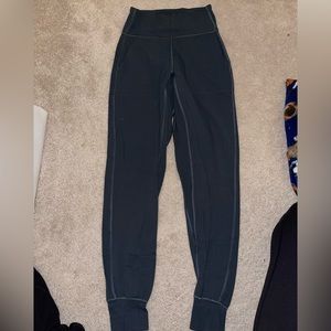 Lululemon align jogger 28 size 2